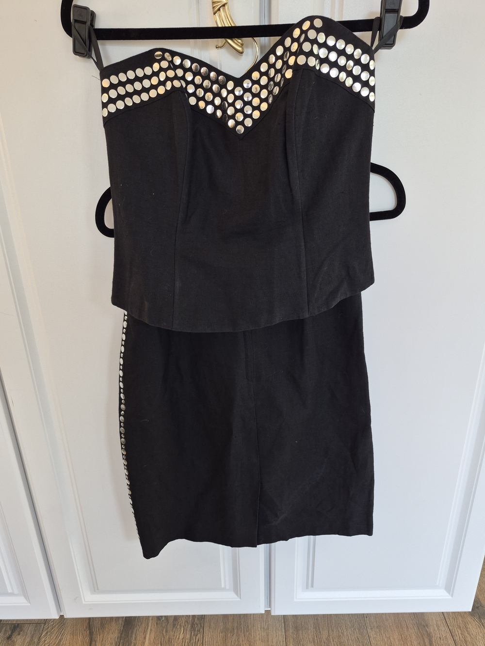 Mondi Strapless Black Studded Two piece 38/8/medium. Vintage